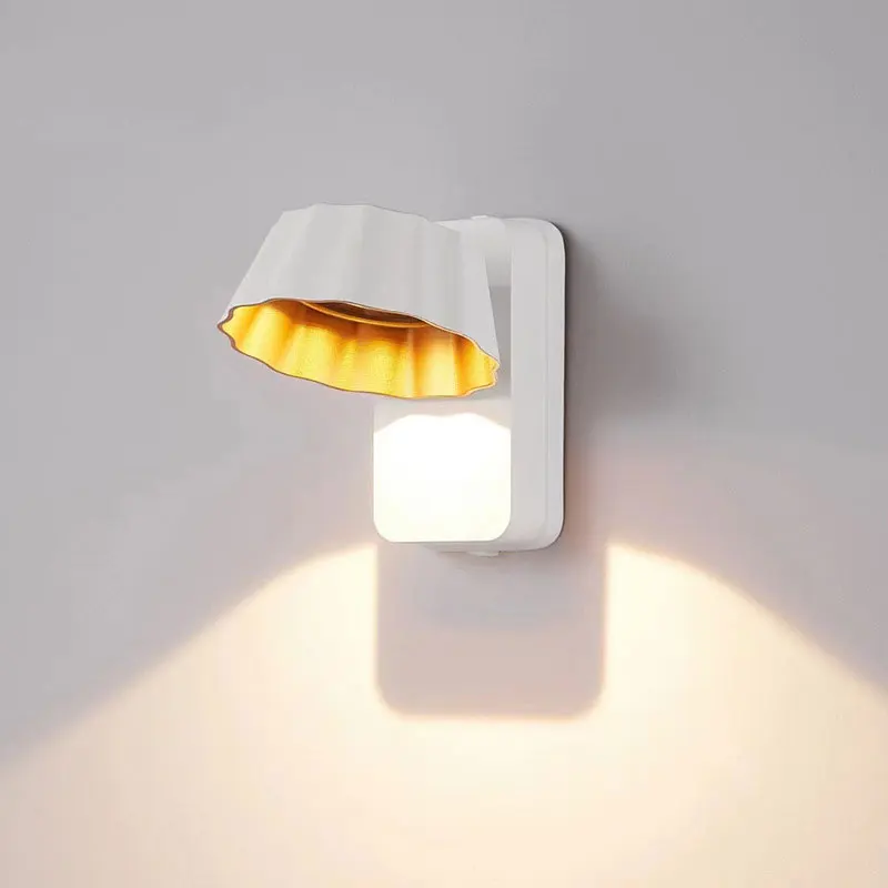 إضاءة خارجية مقاومة للماء بتصم - مراجعة Outdoor Lighting Waterproof وسعره